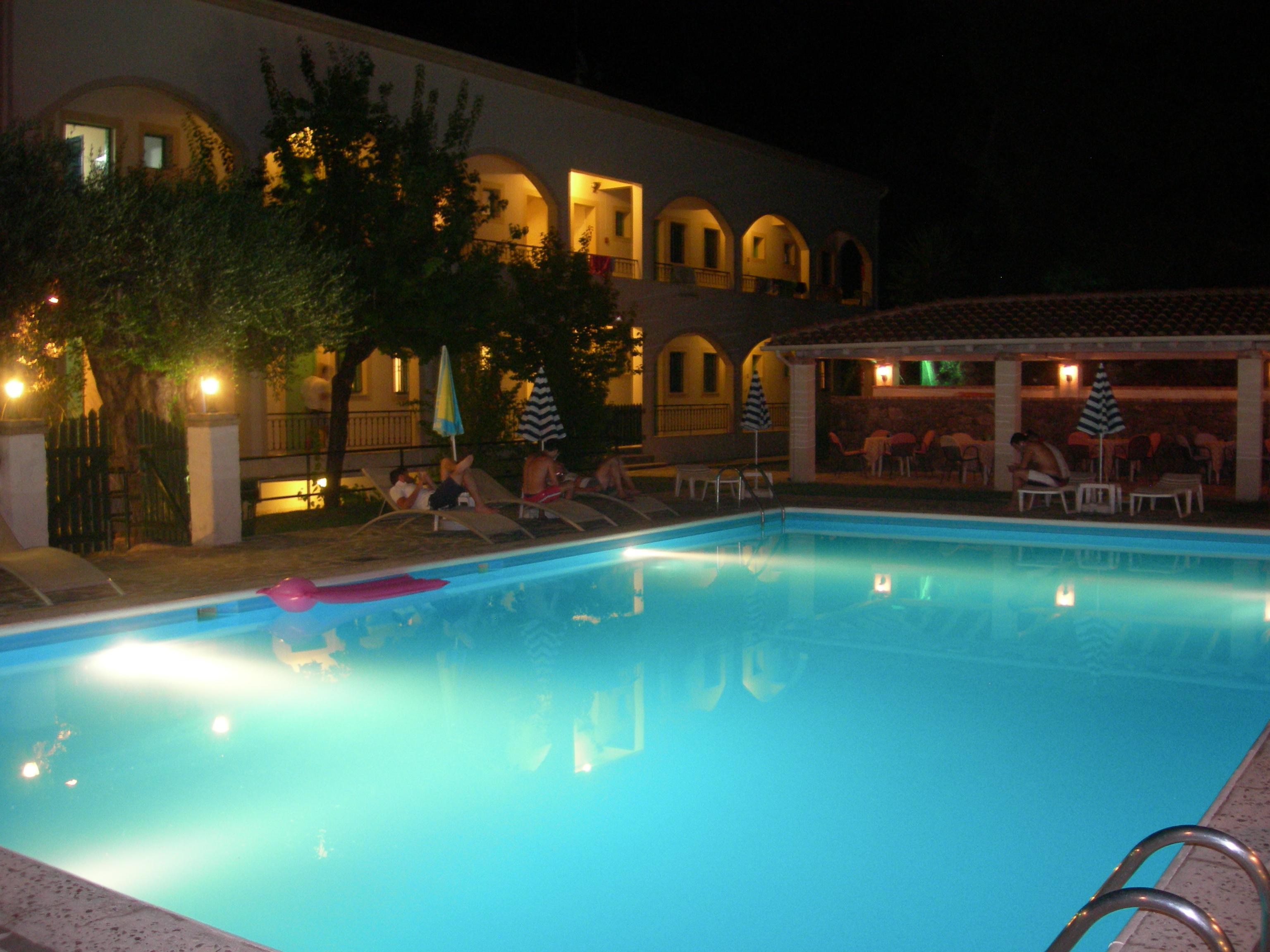 Villa Karmar Hotel Apartments Дассия Экстерьер фото